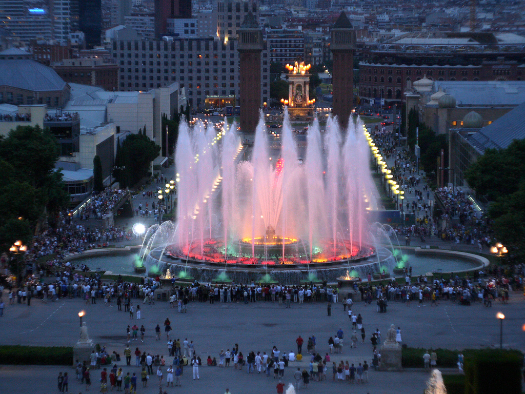 La Fontaine Magique de Montjuïc Barcelone Ir Oui Come La Fontaine Magique de Montjuïc Barcelone Ir Oui Come