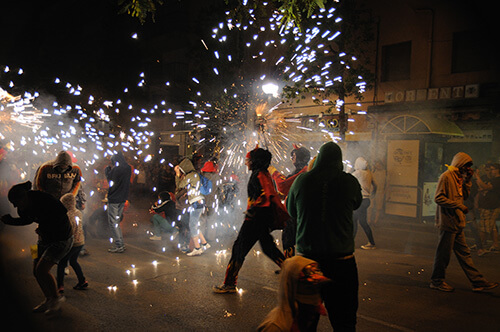 correfocs fête feu d'artifice