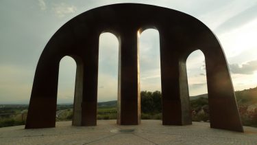 porte pays catalan salses