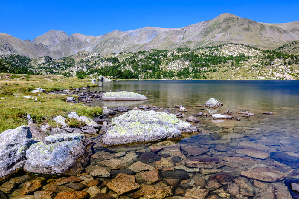 lac pyrenees orientales