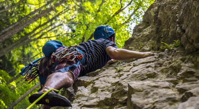 escalade sensations fortes sports extrêmes pyrénées orientales