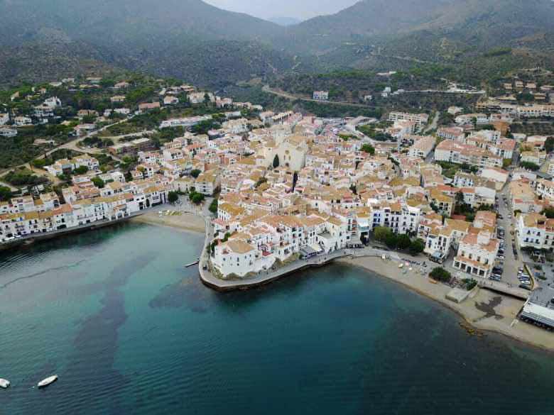 vue ciel cadaqués mer