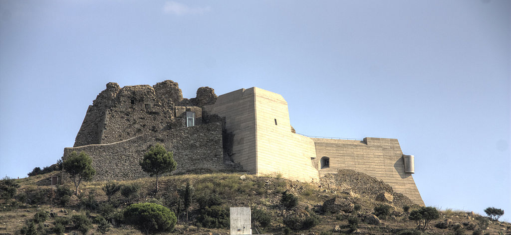 chtaeau trinité rosas catalogne patrimoine