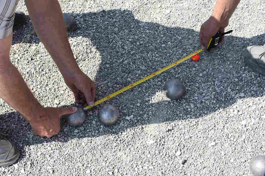 Villeneuve de la Raho jeux tradition boules