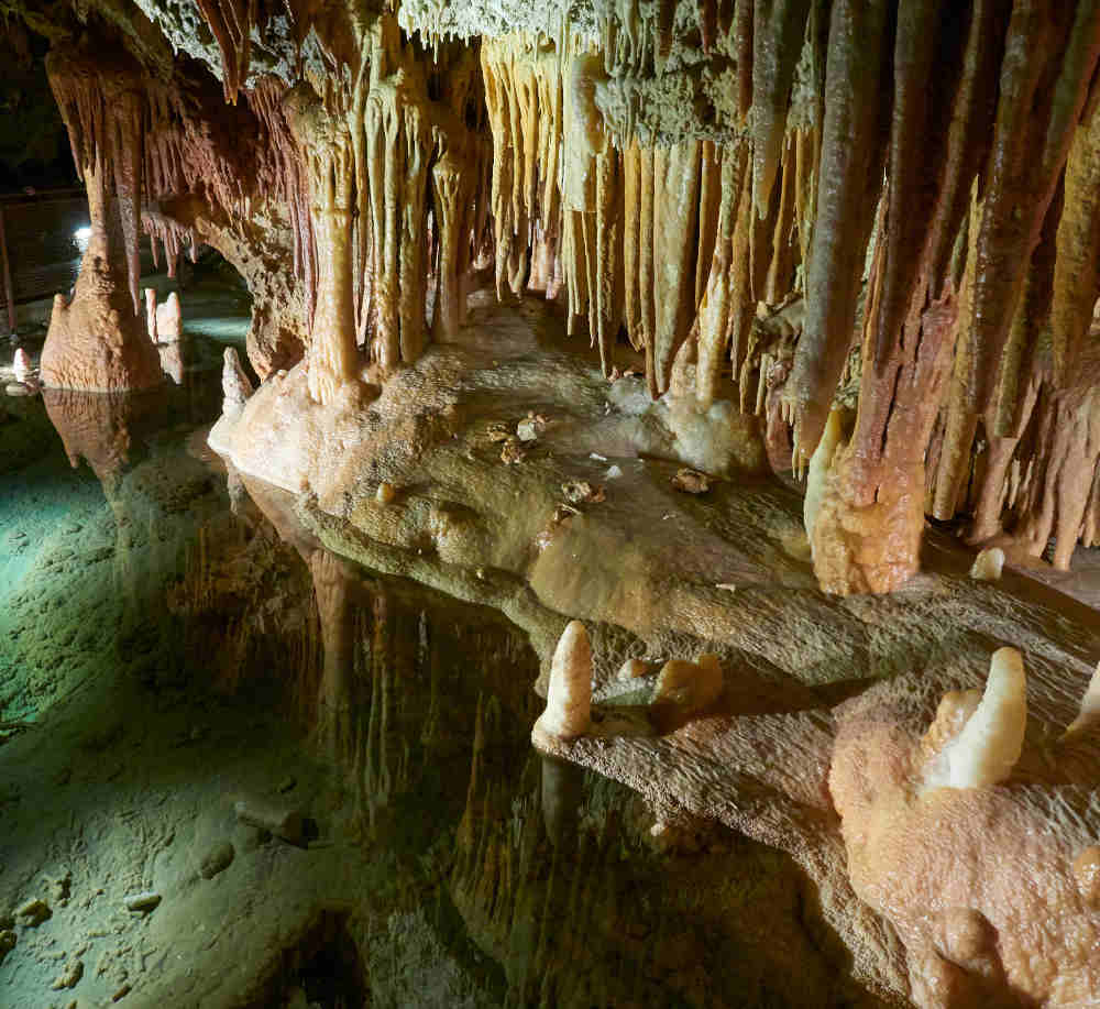 cave grotte catalogne nature