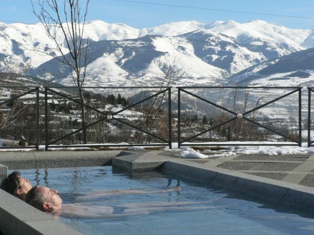 pyrénées orientales eaux thermales relaxation