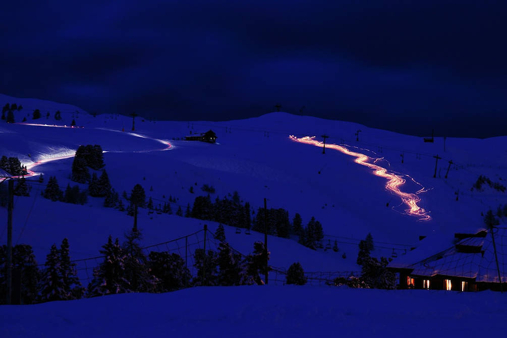 montagne nuit flambeaux catalans