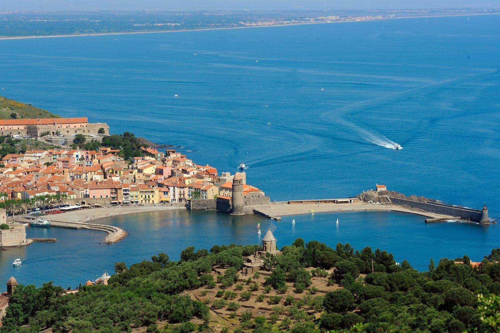 tourisme vacances découvertes pyrénées-orientales france