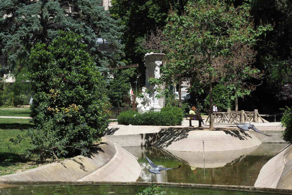 square bir hakeim eau fête de l'eau perpignan