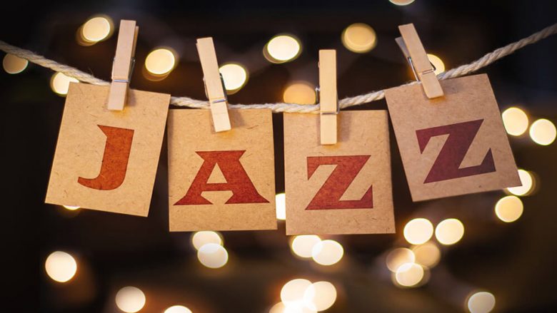 jazz étiquettes accrochées pinces à linge lumière