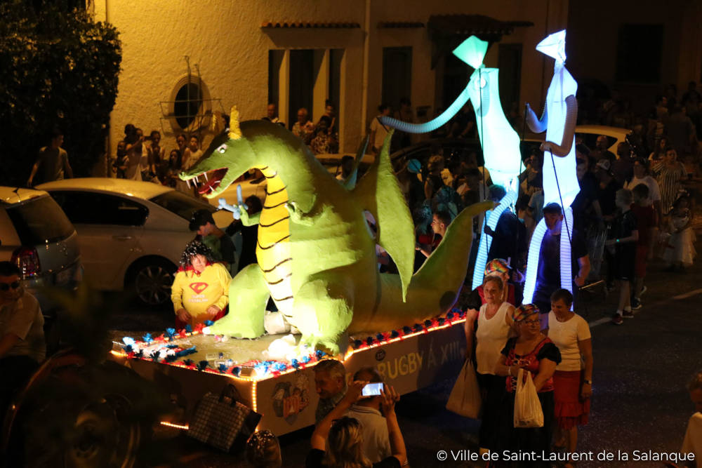 grand carnavala été 2022 st laurent salanque aout cavalcade feu artifice animations