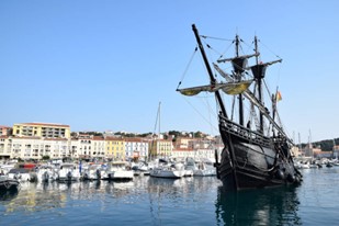 bateau mer ville immeubles magellan navire decembre cote vermeille