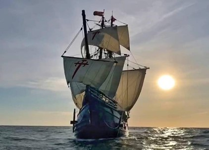 navire bateau mer historique voiles capitaine moussaillons perpignan