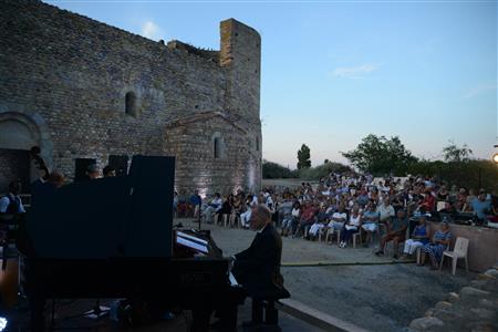 chateau-canet-jazz & wine