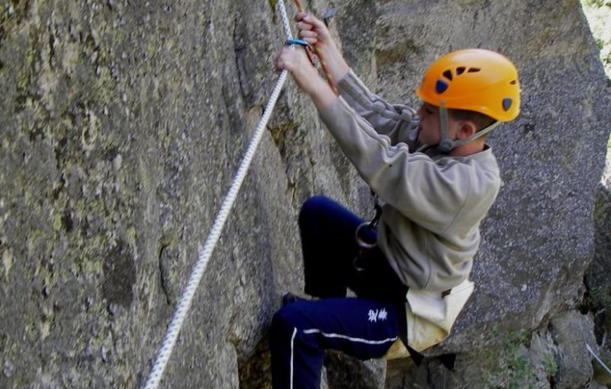 Via Ferrata (demi-journée)